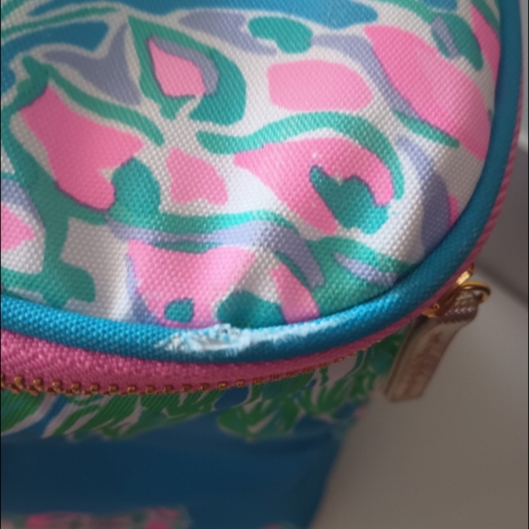 🛑🛑SOLD🛑🛑Lilly Pulitzer Cooler Bag Blue and Pink Pineapple Print - Picture 11 of 12